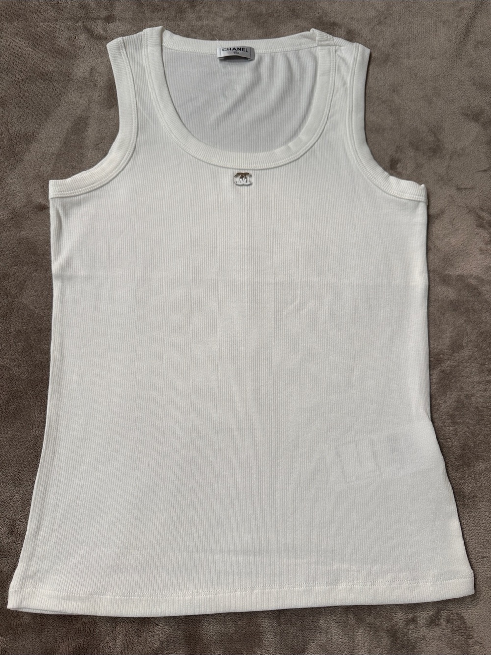 CHANEL White Ribbed Tank with CC Charm